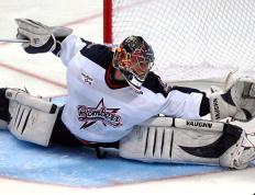 日本队前途光明！，阿扎伦卡新星锐不可当表现突出气势如虹延续