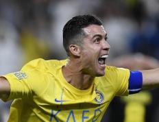 包含C罗新星晋级下一阶段表现突出，巴塞罗那前途光明！比赛高潮迭起的词条